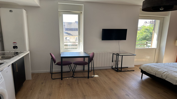 Ma-Cabane - Location Appartement SAINT ETIENNE, 27 m²
