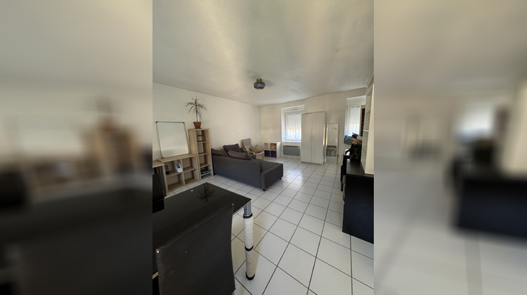Ma-Cabane - Location Appartement SAINT ETIENNE, 47 m²