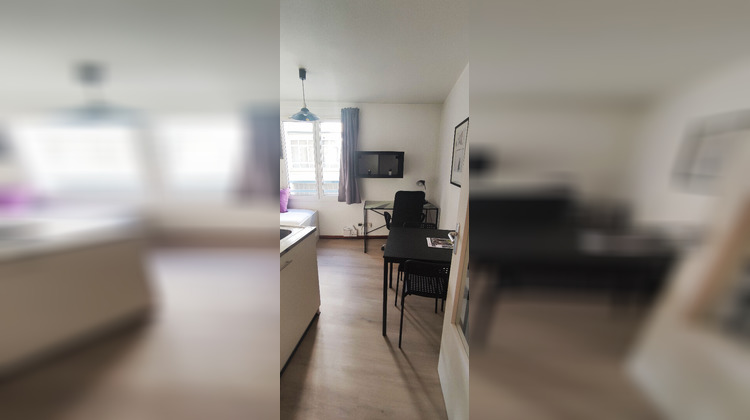 Ma-Cabane - Location Appartement Saint Etienne, 18 m²