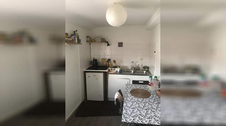 Ma-Cabane - Location Appartement SAINT-ETIENNE, 40 m²
