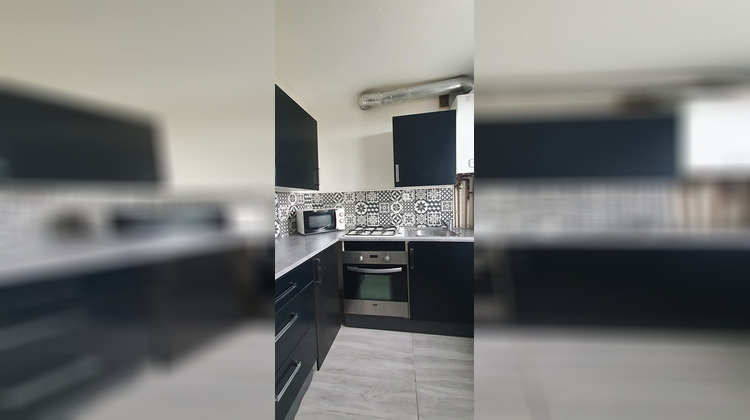 Ma-Cabane - Location Appartement SAINT-ETIENNE, 53 m²
