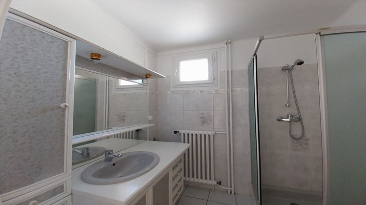 Ma-Cabane - Location Appartement SAINT-ETIENNE, 77 m²
