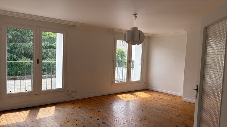 Ma-Cabane - Location Appartement SAINT-ETIENNE, 64 m²
