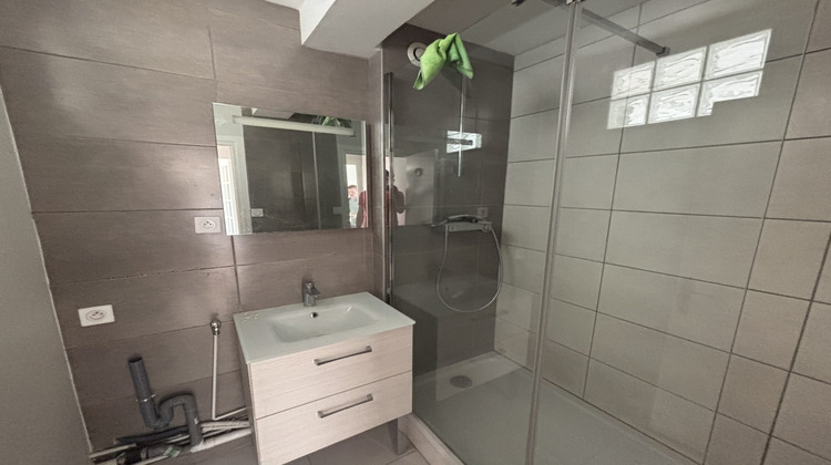 Ma-Cabane - Location Appartement SAINT ETIENNE, 60 m²