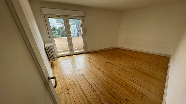 Ma-Cabane - Location Appartement SAINT-ETIENNE, 62 m²