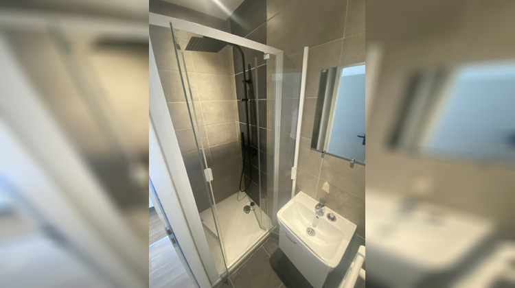 Ma-Cabane - Location Appartement SAINT-ETIENNE, 45 m²