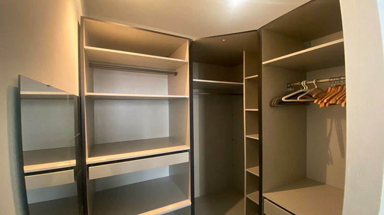 Ma-Cabane - Location Appartement SAINT-ETIENNE, 68 m²