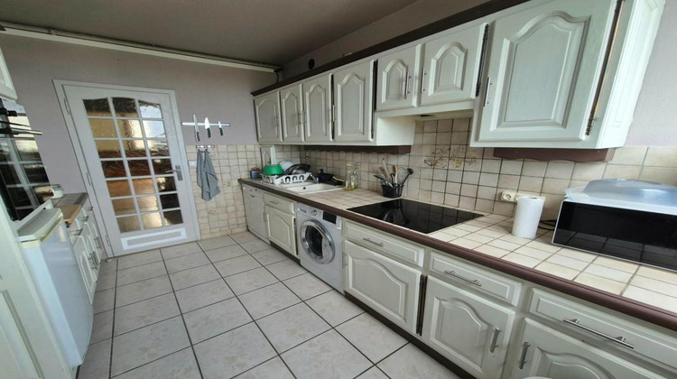 Ma-Cabane - Location Appartement SAINT ETIENNE, 75 m²