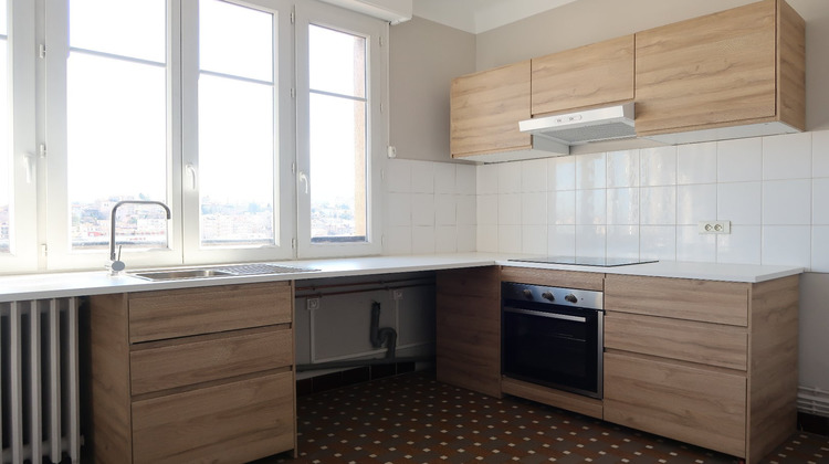 Ma-Cabane - Location Appartement SAINT ETIENNE, 68 m²