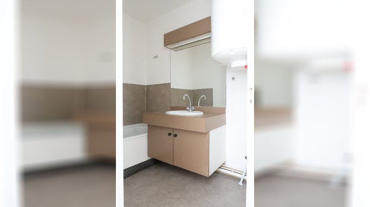 Ma-Cabane - Location Appartement SAINT ETIENNE, 41 m²