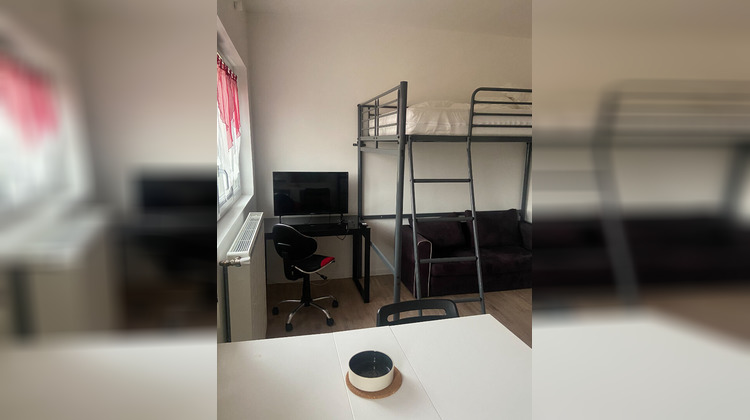 Ma-Cabane - Location Appartement SAINT-ETIENNE-DU-ROUVRAY, 14 m²