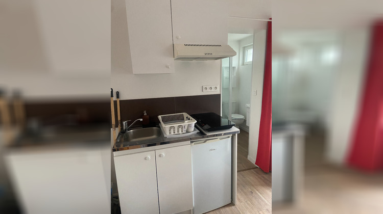 Ma-Cabane - Location Appartement SAINT-ETIENNE-DU-ROUVRAY, 14 m²