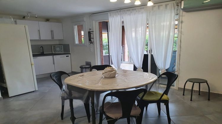 Ma-Cabane - Location Appartement Saint-Florent, 65 m²