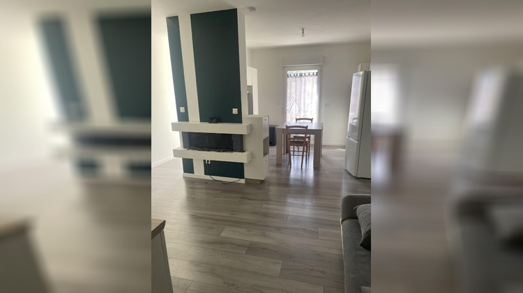 Ma-Cabane - Location Appartement SAINT FLORENT SUR AUZONNET, 56 m²