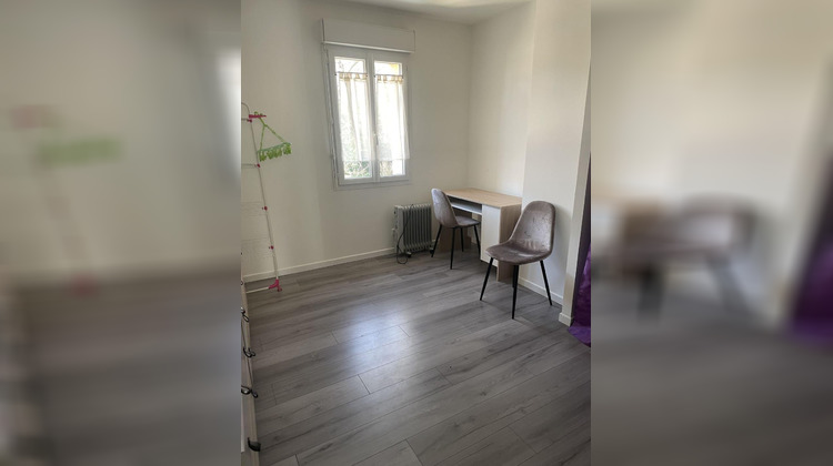 Ma-Cabane - Location Appartement SAINT FLORENT SUR AUZONNET, 56 m²