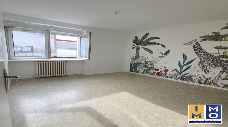 Ma-Cabane - Location Appartement Saint-Florent-sur-Cher, 81 m²
