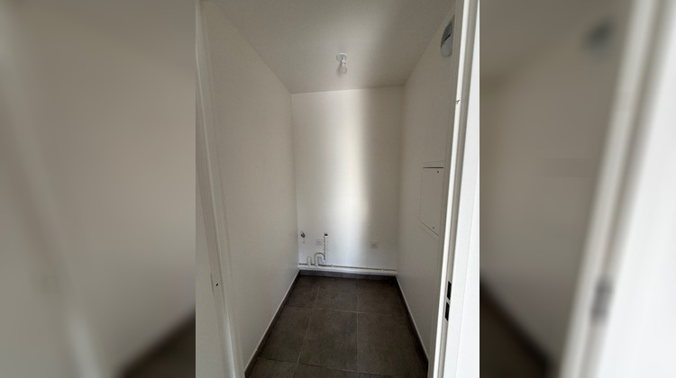 Ma-Cabane - Location Appartement SAINT-FONS, 96 m²