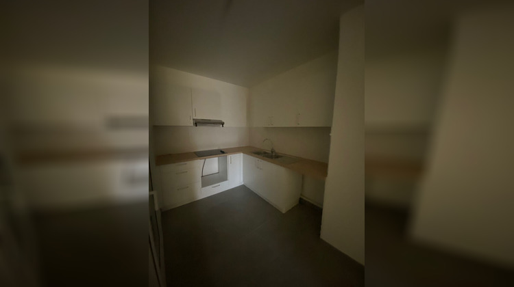 Ma-Cabane - Location Appartement SAINT-FONS, 56 m²