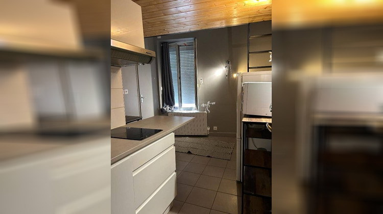 Ma-Cabane - Location Appartement Saint-Fons, 25 m²