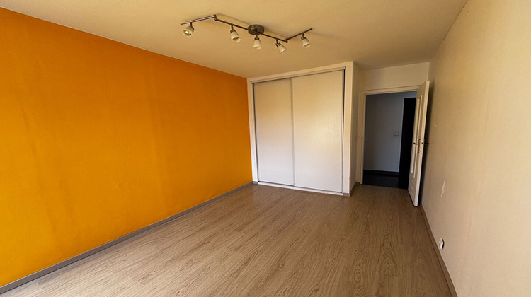 Ma-Cabane - Location Appartement Saint Genest Lerpt, 60 m²