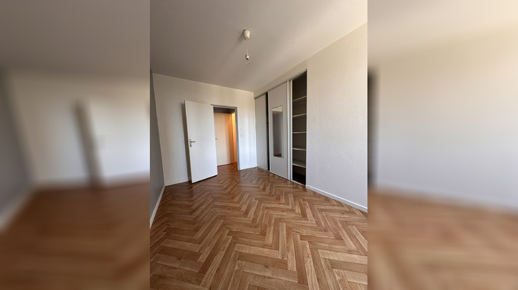 Ma-Cabane - Location Appartement Saint-Genest-Lerpt, 52 m²