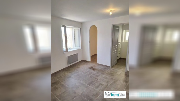 Ma-Cabane - Location Appartement Saint-Geniès-de-Comolas, 107 m²