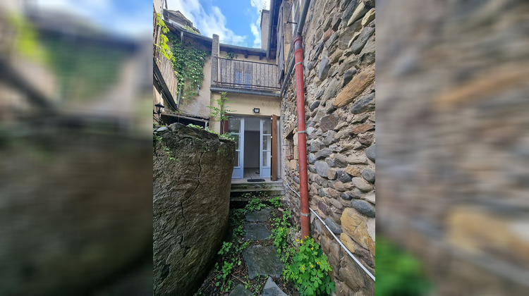 Ma-Cabane - Location Appartement SAINT-GENIEZ-D'OLT, 40 m²