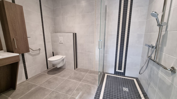 Ma-Cabane - Location Appartement SAINT-GENIEZ-D'OLT, 40 m²