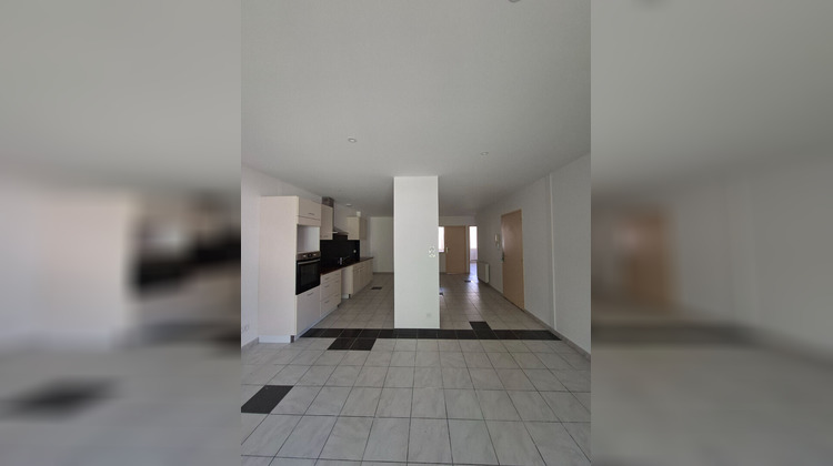 Ma-Cabane - Location Appartement SAINT-GENIEZ-D'OLT, 94 m²