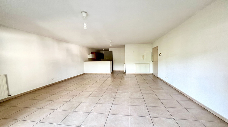 Ma-Cabane - Location Appartement SAINT-GENIEZ-D'OLT, 52 m²