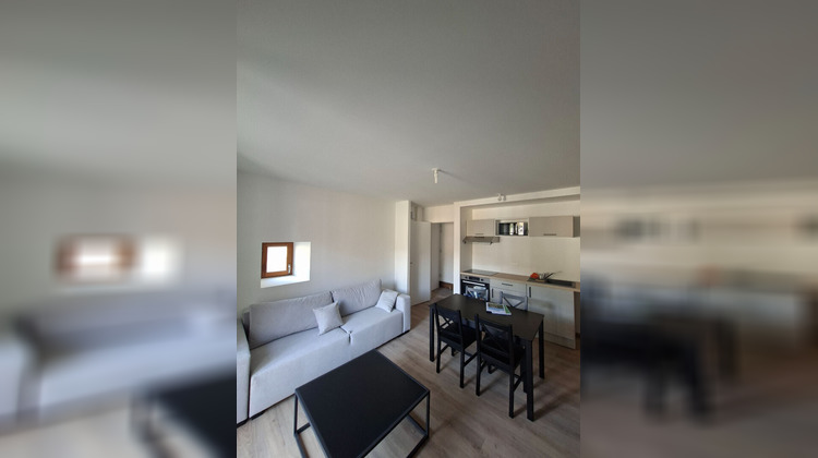 Ma-Cabane - Location Appartement SAINT-GENIEZ-D'OLT, 34 m²