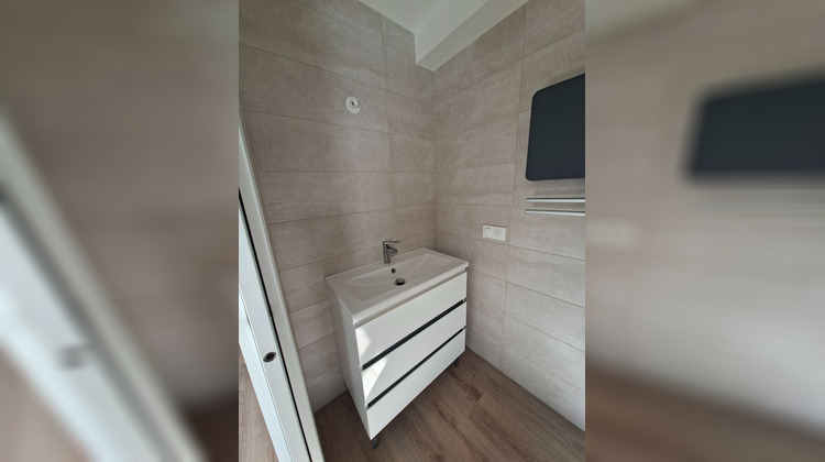 Ma-Cabane - Location Appartement SAINT-GENIEZ-D'OLT, 34 m²