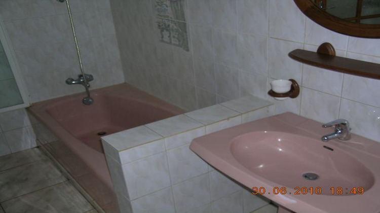 Ma-Cabane - Location Appartement Saint-Génis-des-Fontaines, 57 m²