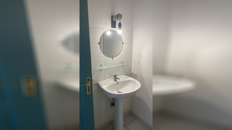 Ma-Cabane - Location Appartement Saint-Génis-des-Fontaines, 60 m²