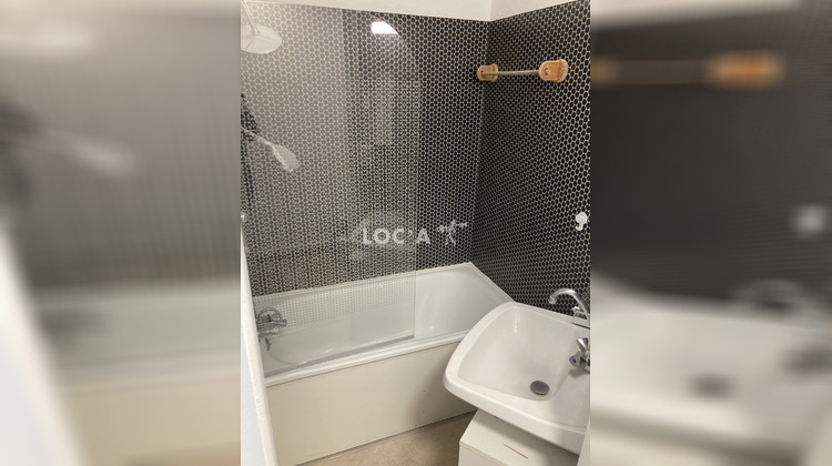 Ma-Cabane - Location Appartement Saint-Genis-Laval, 15 m²