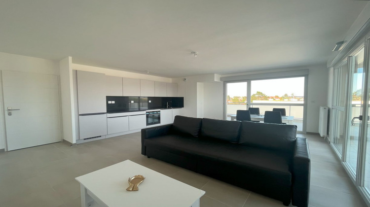 Ma-Cabane - Location Appartement Saint-Genis-Pouilly, 67 m²