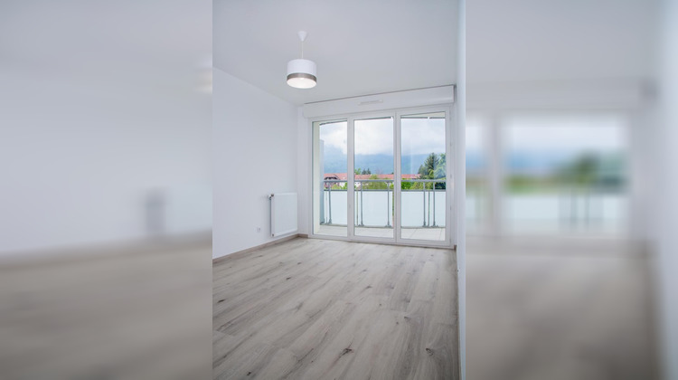 Ma-Cabane - Location Appartement Saint-Genis-Pouilly, 91 m²