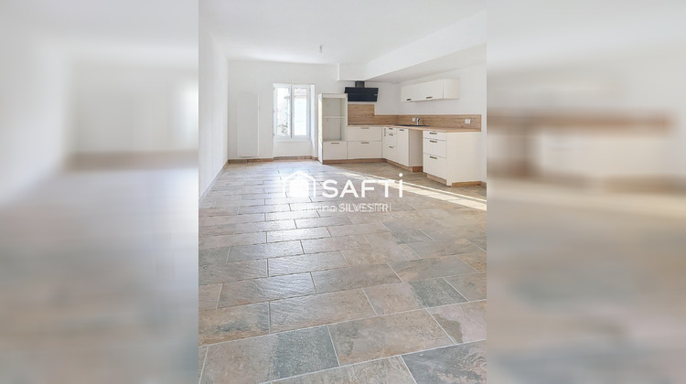 Ma-Cabane - Location Appartement Saint-Geoire-en-Valdaine, 108 m²