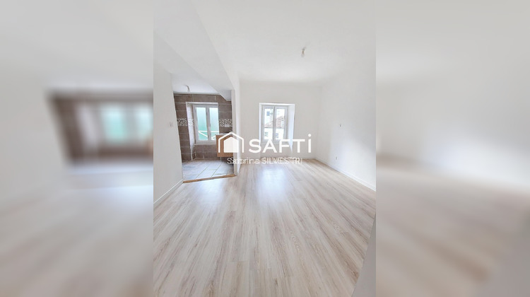 Ma-Cabane - Location Appartement Saint-Geoire-en-Valdaine, 108 m²