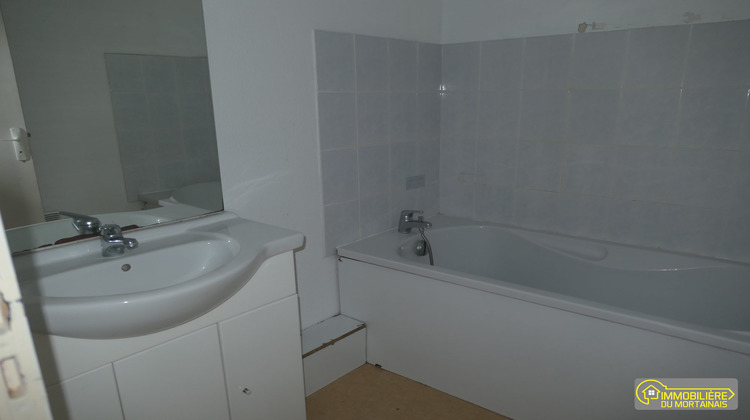 Ma-Cabane - Location Appartement Saint-Georges-de-Rouelley, 68 m²