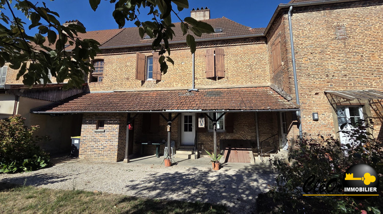 Ma-Cabane - Location Appartement Saint-Germain-du-Bois, 76 m²