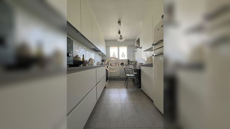 Ma-Cabane - Location Appartement Saint-Germain-en-Laye, 80 m²