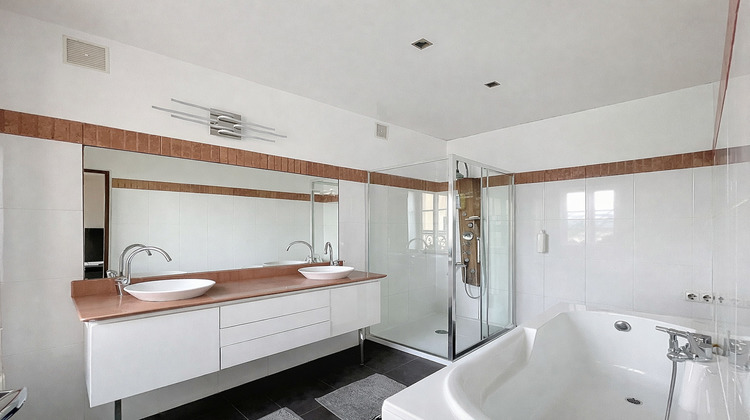 Ma-Cabane - Location Appartement SAINT-GERMAIN-EN-LAYE, 129 m²