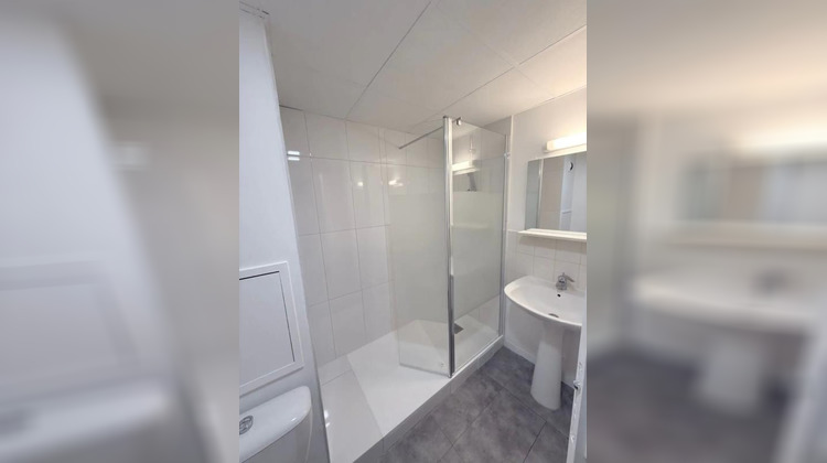 Ma-Cabane - Location Appartement SAINT GERMAIN LES CORBEIL, 27 m²