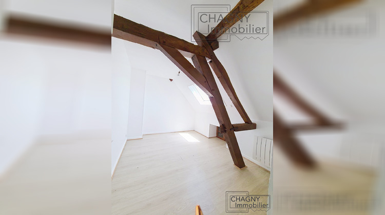 Ma-Cabane - Location Appartement Saint-Gervais-en-Vallière, 46 m²