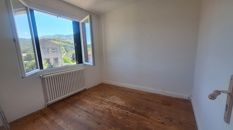 Ma-Cabane - Location Appartement SAINT-GIRONS, 60 m²
