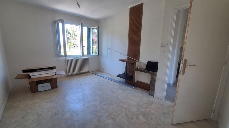 Ma-Cabane - Location Appartement SAINT-GIRONS, 60 m²