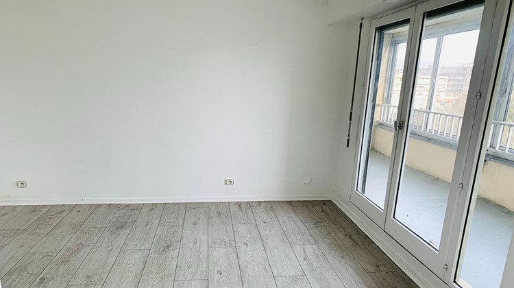 Ma-Cabane - Location Appartement SAINT-GRATIEN, 69 m²