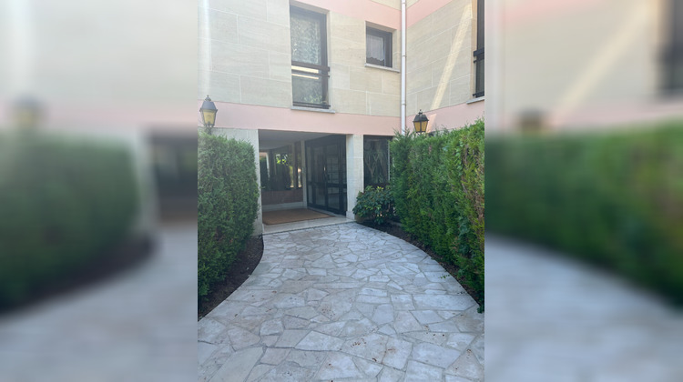 Ma-Cabane - Location Appartement SAINT-GRATIEN, 45 m²