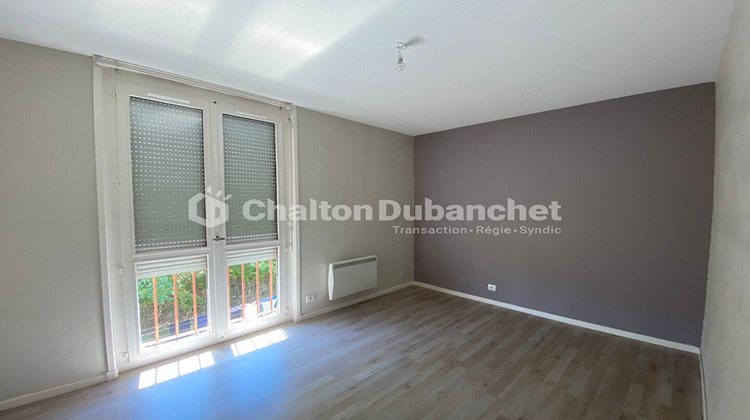 Ma-Cabane - Location Appartement SAINT-HAON-LE-CHATEL, 74 m²